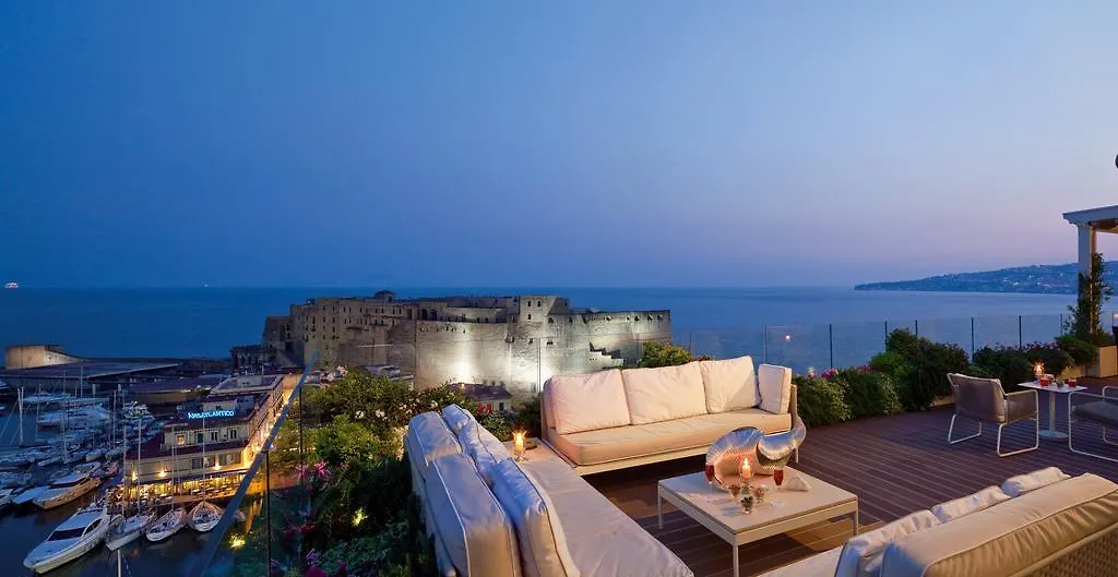 Grand Hotel Vesuvio Napoli