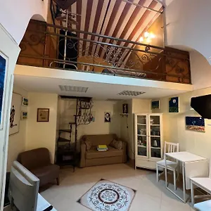 Apartament Virgil's
