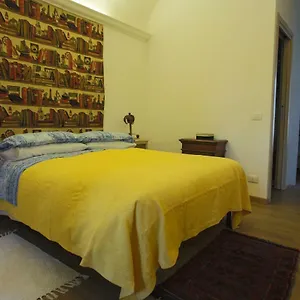 Two In Palazzo Malaspina , Piacenza Italy